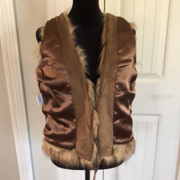 bagatelle Faux fur Vest boho - Picture 5 of 9
